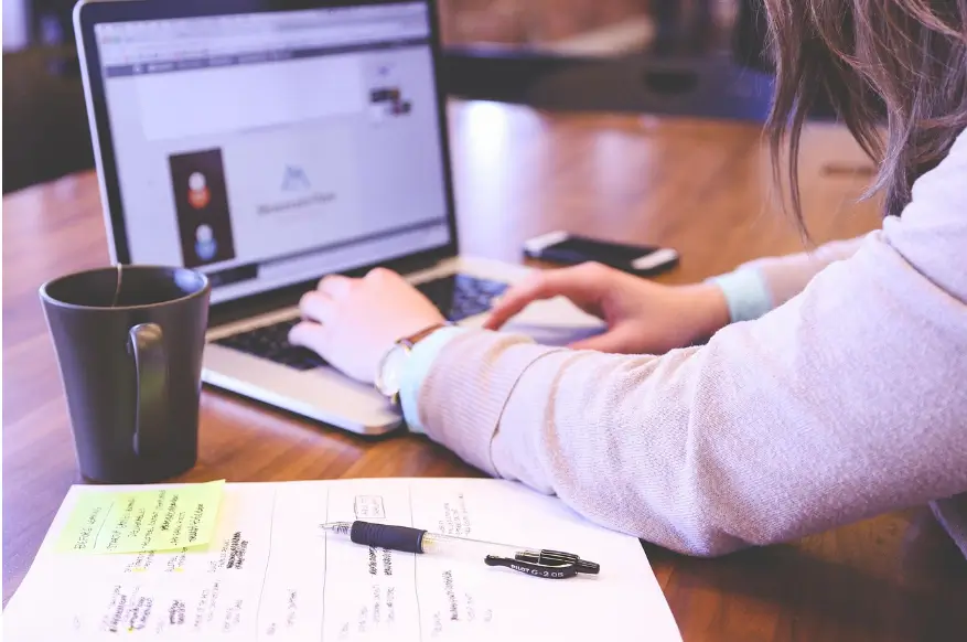Entreprise de saisie de données : quels avantages pour les services commerciaux ?